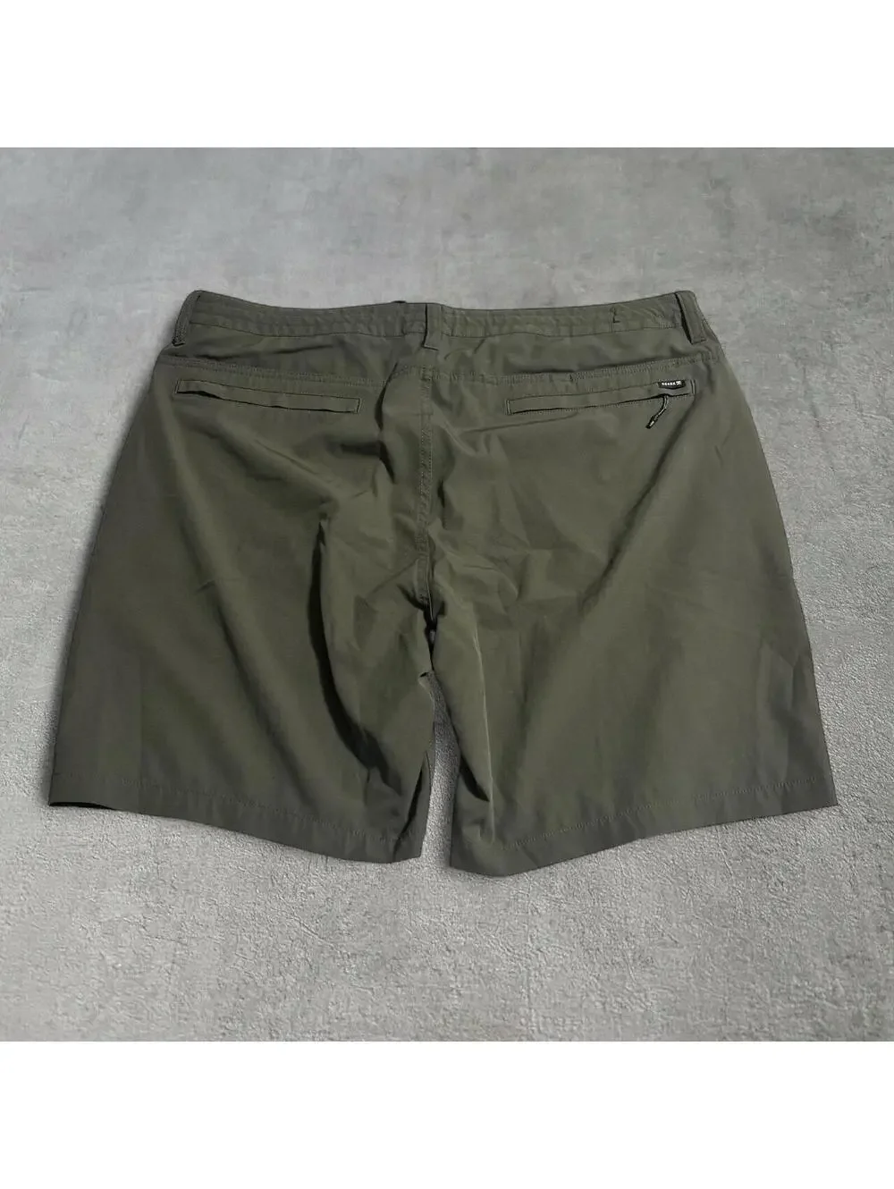 Roark Men's Green and Khaki Shorts